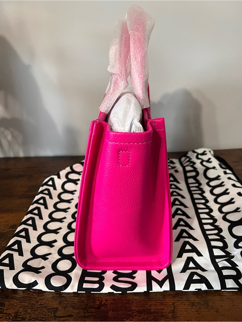 Marc Jacobs The Tote Bag - Bright Fuchsia - Picture 3 of 5